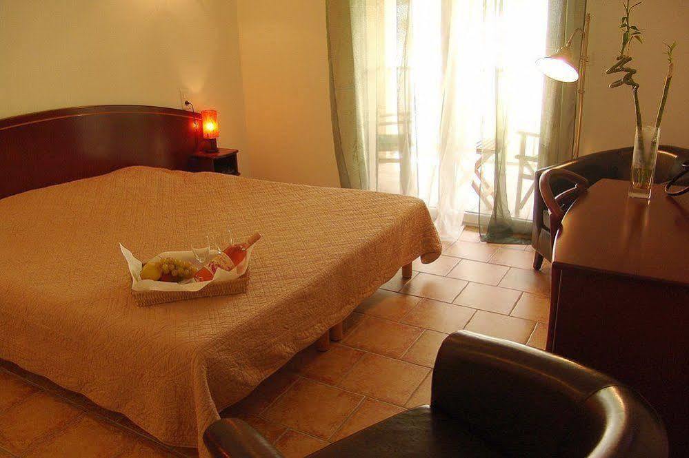 Hotel-Restaurant Le Vieux Moulin Centuri Esterno foto